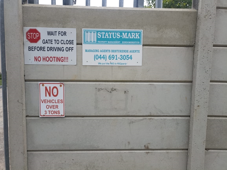 1 Bedroom Property for Sale in Heiderand Western Cape